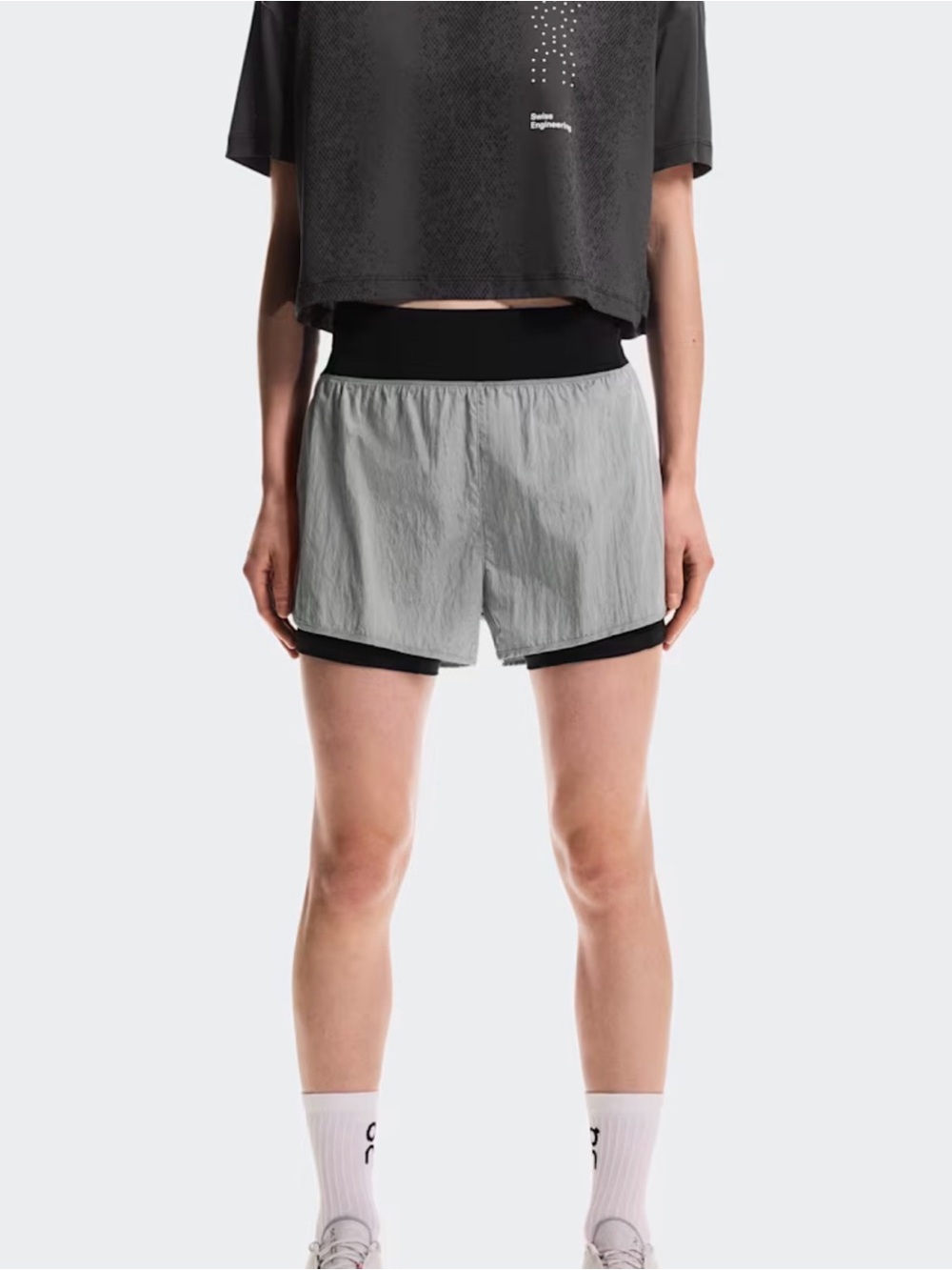 On Performance Volt Shorts S - NWT